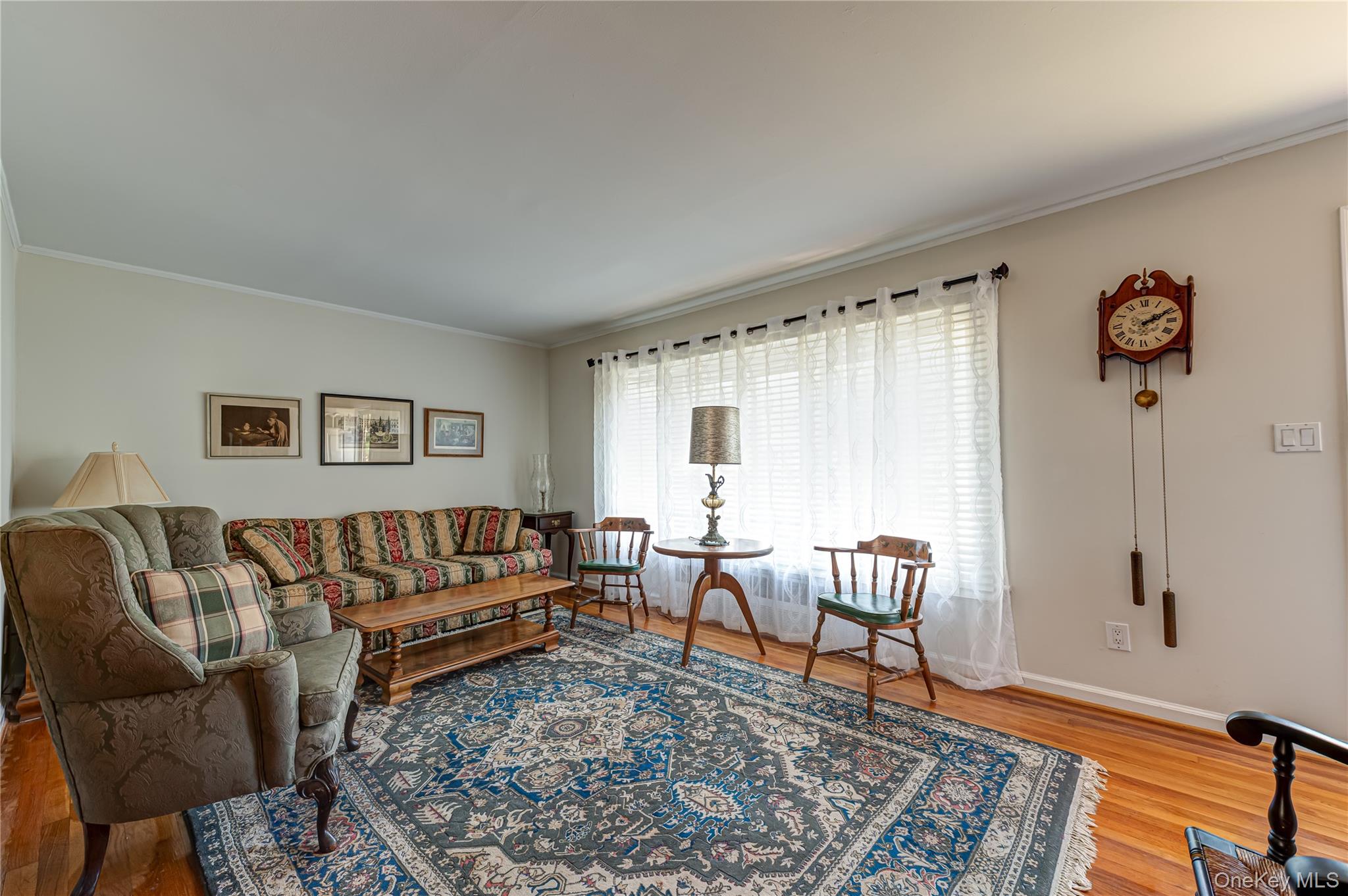 21 Langdon Road Farmingdale, NY 11735 - Photo 8 of 25