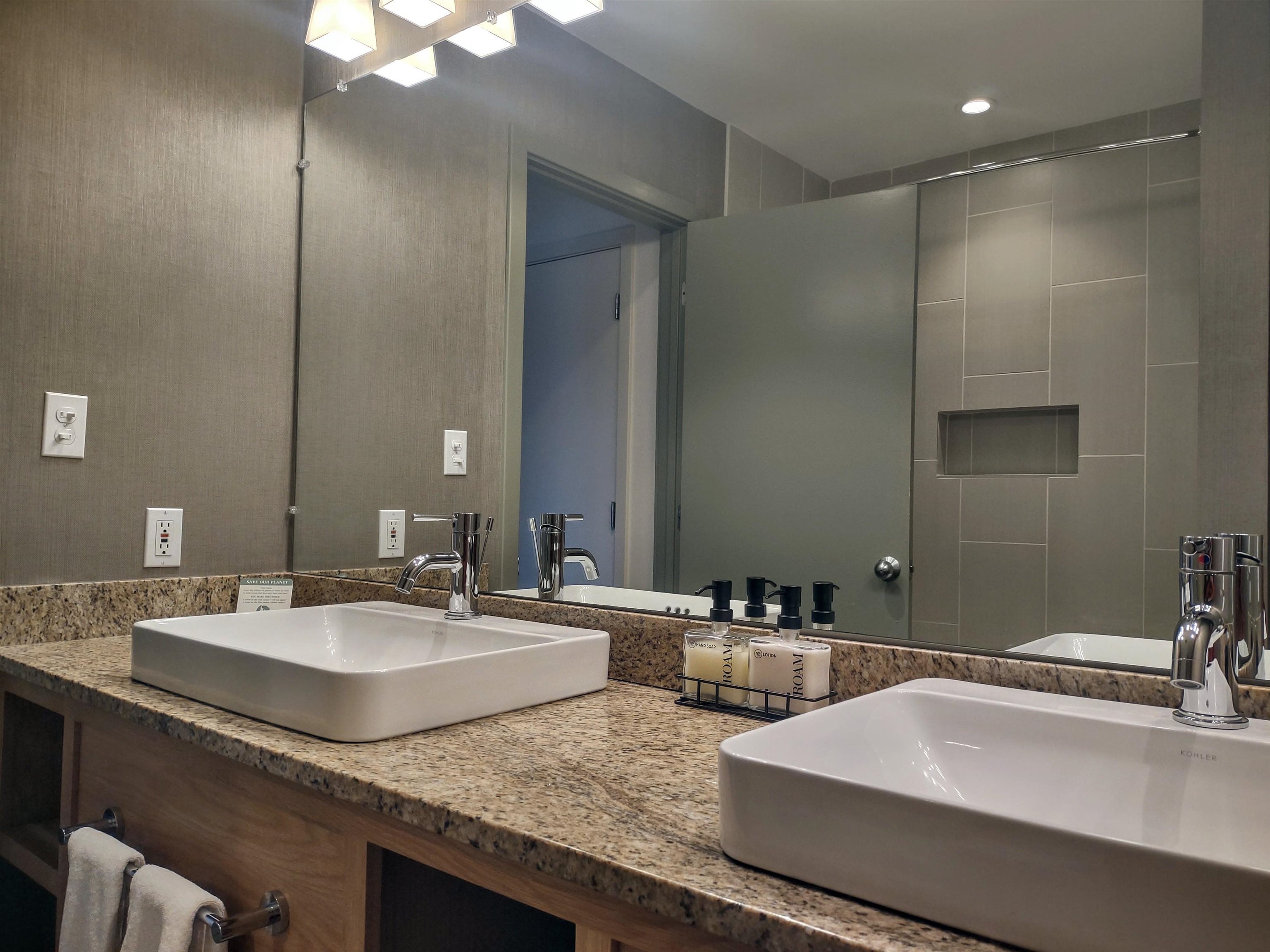 228 East Mountain Road, Unit D GRAND HOTEL 223 I (MORAN) Killington, VT 05751 - Photo 31 of 45