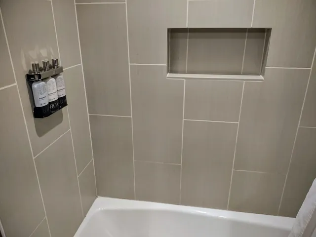 $129,000 | 228 East Mountain Road, Unit D GRAND HOTEL 223 I (MORAN), Killington, VT 05751