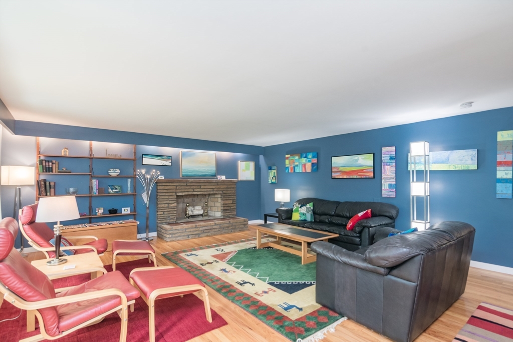 669 Westhampton Road Northampton, MA 01062 - Photo 7 of 42
