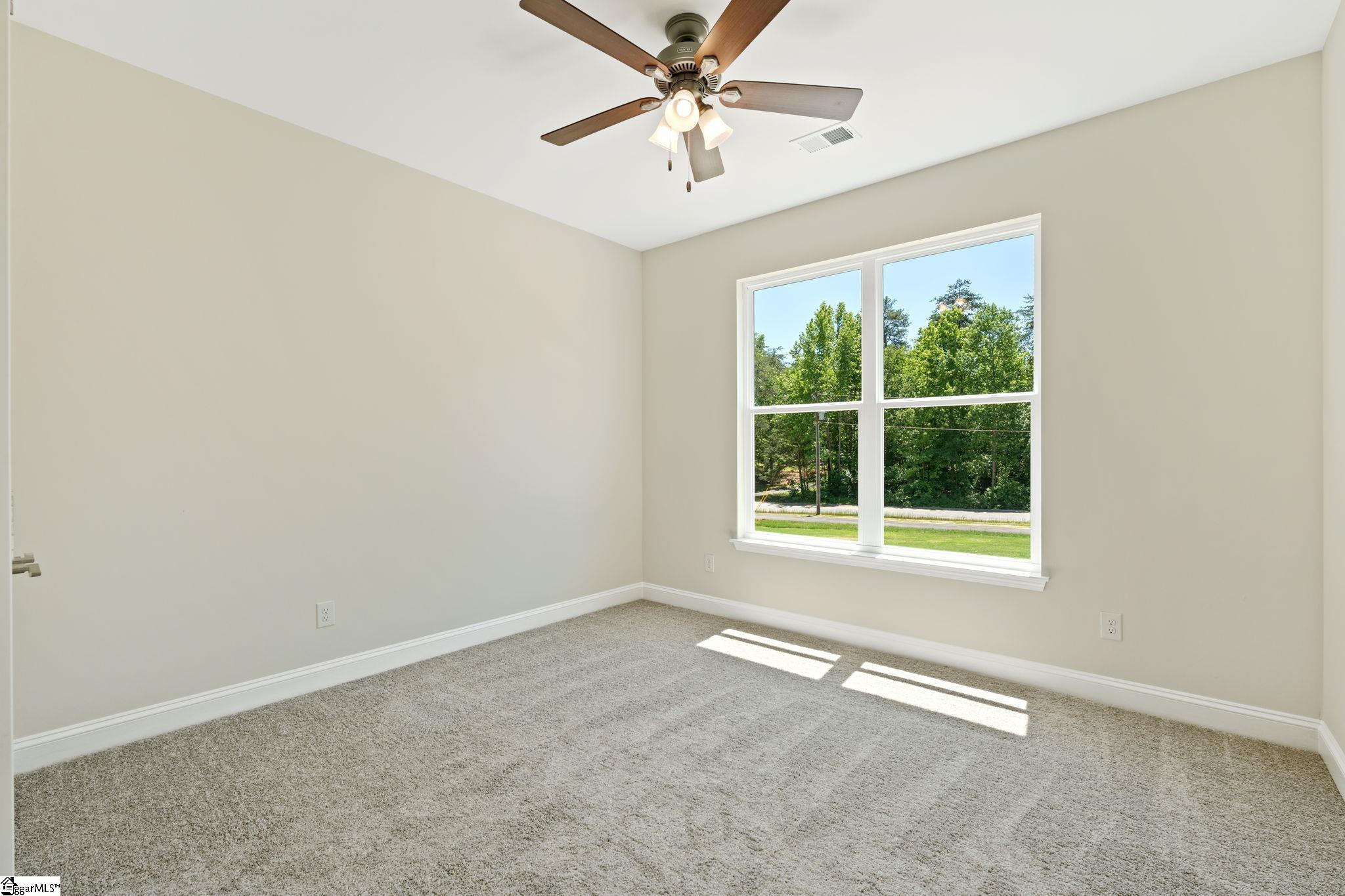 946 Tubbs Mountain Road Travelers Rest, SC 29690 - Photo 16 of 33