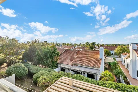 $1,200,000 | 4169 Rhodes Way, Oceanside, CA 92056