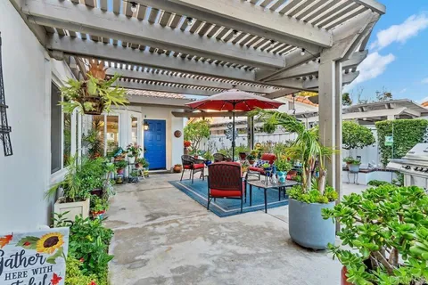 $1,200,000 | 4169 Rhodes Way, Oceanside, CA 92056