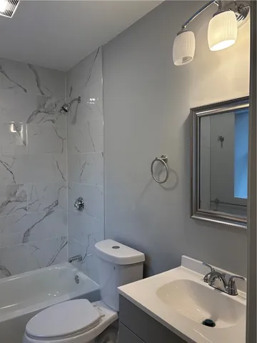 $359,900 | 184 Avenue C, Unit M3, Woonsocket, RI 02895