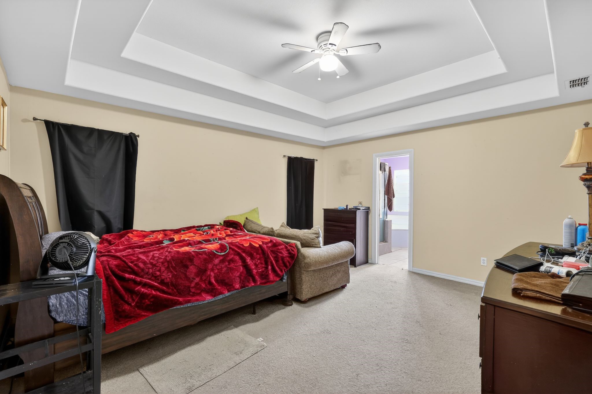 901 Royal Street Edinburg, TX 78539 - Photo 18 of 30 a bedroom with a bed and a walk in closet