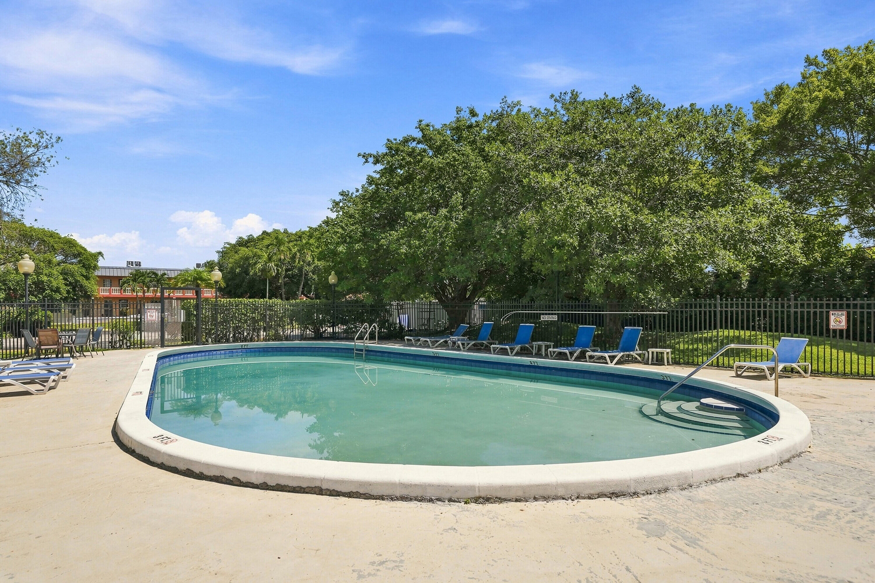 9200 Southwest 3rd Street, Unit 111 Boca Raton, FL 33428 - Photo 24 of 24 25_dsc05663