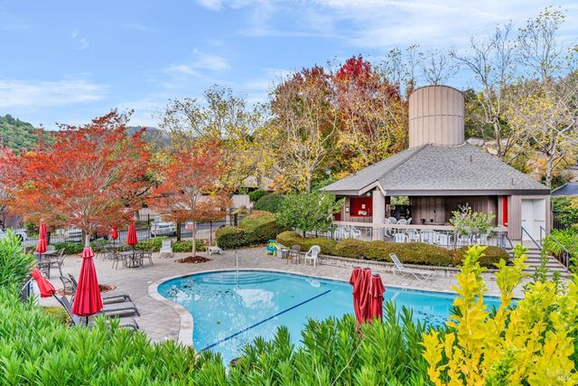 $635,000 | 12 Velasco Court, Novato, CA 94949