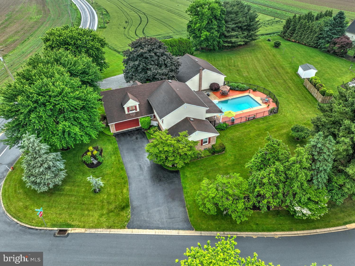 771 East Oregon Road Lititz, PA 17543 - Photo 7 of 63