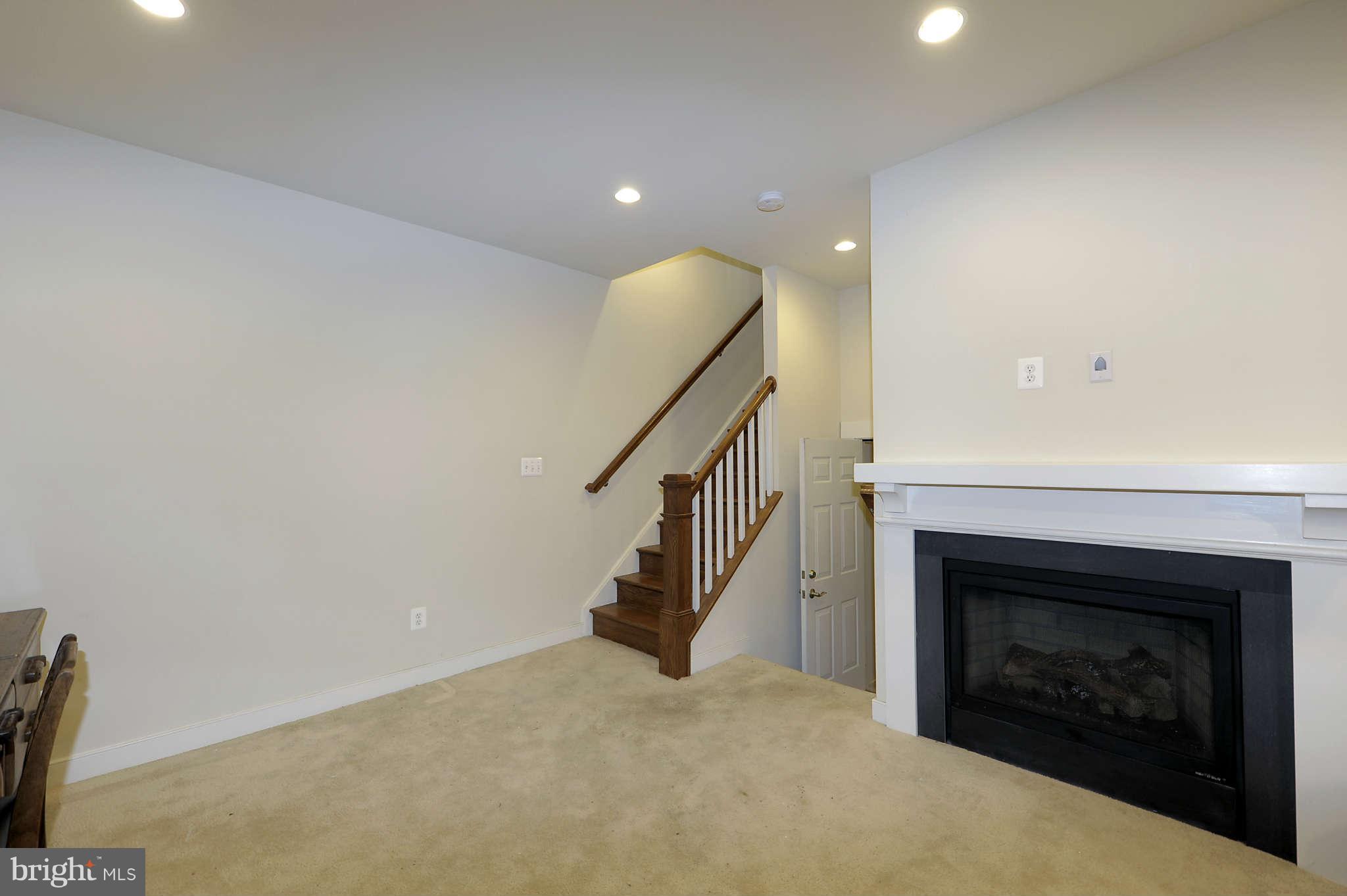 2729 Cassedy Street Silver Spring, MD 20910 - Photo 28 of 29 Interior (General)