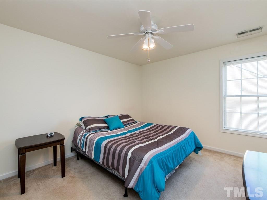 422 Seastone Street Raleigh, NC 27603 - Photo 14 of 24 Gallery Image 14