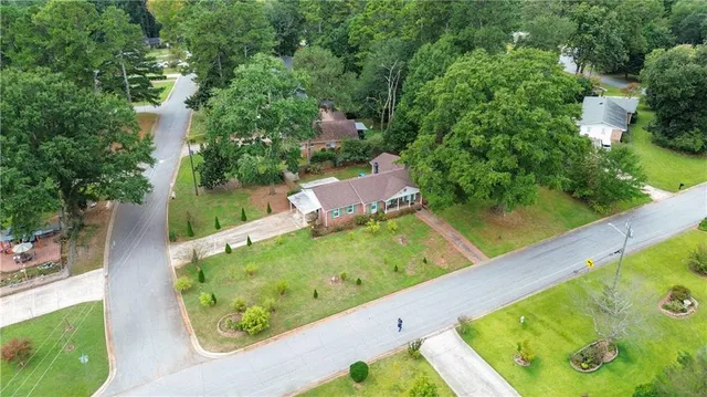$359,000 | 5524 Laurel Lane Northwest, Lilburn, GA 30047