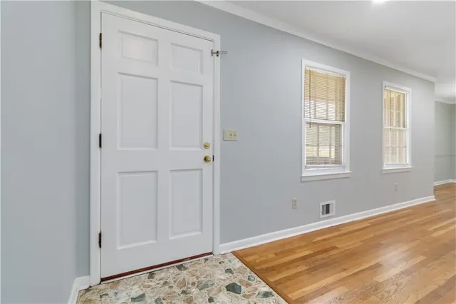 $359,000 | 5524 Laurel Lane Northwest, Lilburn, GA 30047