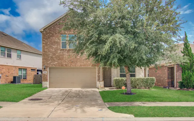 $372,000 | 13409 Clayton Lake Lane, Houston, TX 77044