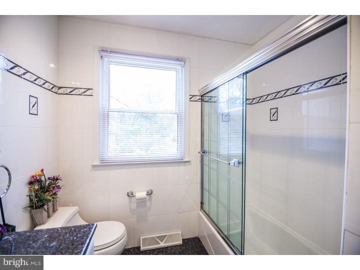 3 Holden Road Cherry Hill, NJ 08034 - Photo 18 of 23