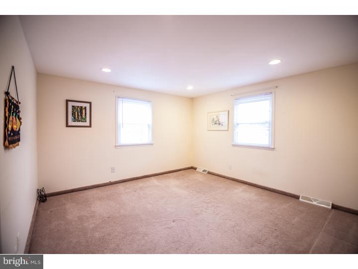 3 Holden Road Cherry Hill, NJ 08034 - Photo 20 of 23