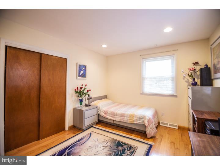 3 Holden Road Cherry Hill, NJ 08034 - Photo 21 of 23