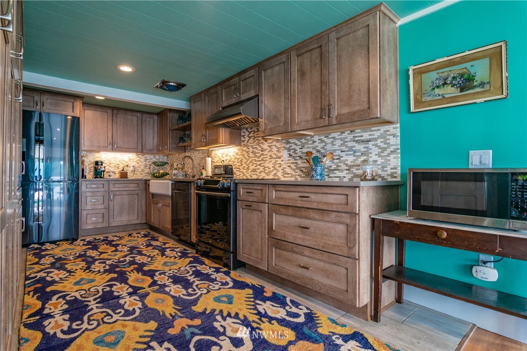 1220 Beckett Point Road Port Townsend, WA 98368 - Photo 14 of 40 Gallery Image 14