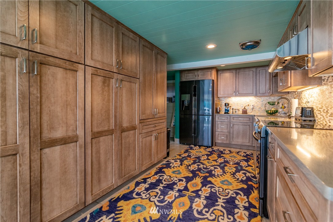 1220 Beckett Point Road Port Townsend, WA 98368 - Photo 15 of 40 Gallery Image 15
