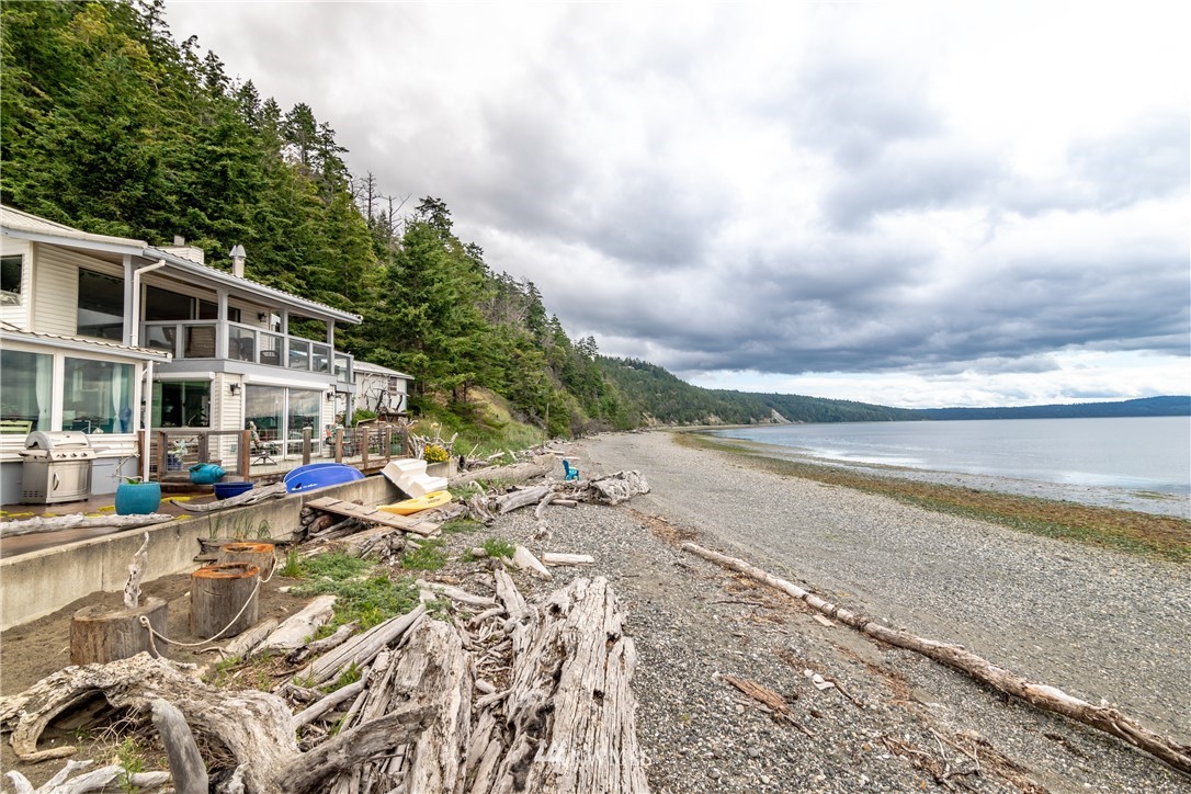 1220 Beckett Point Road Port Townsend, WA 98368 - Photo 8 of 40 Gallery Image 8