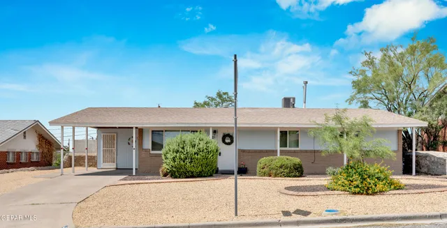 $269,000 | 321 Crestmont Drive, El Paso, TX 79912