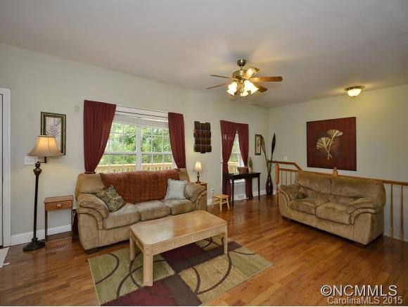 73 Rita Lane Canton, NC 28716 - Photo 4 of 14