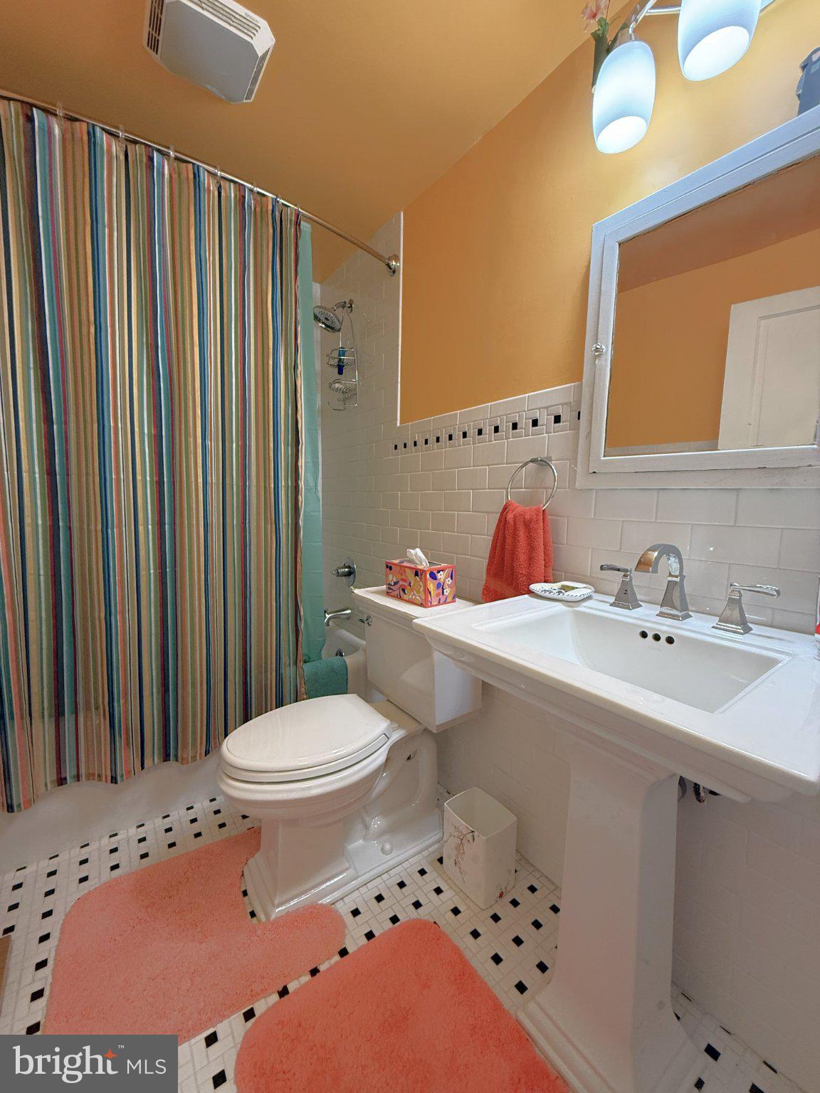 145 East Chestnut Street Lancaster, PA 17602 - Photo 15 of 45
