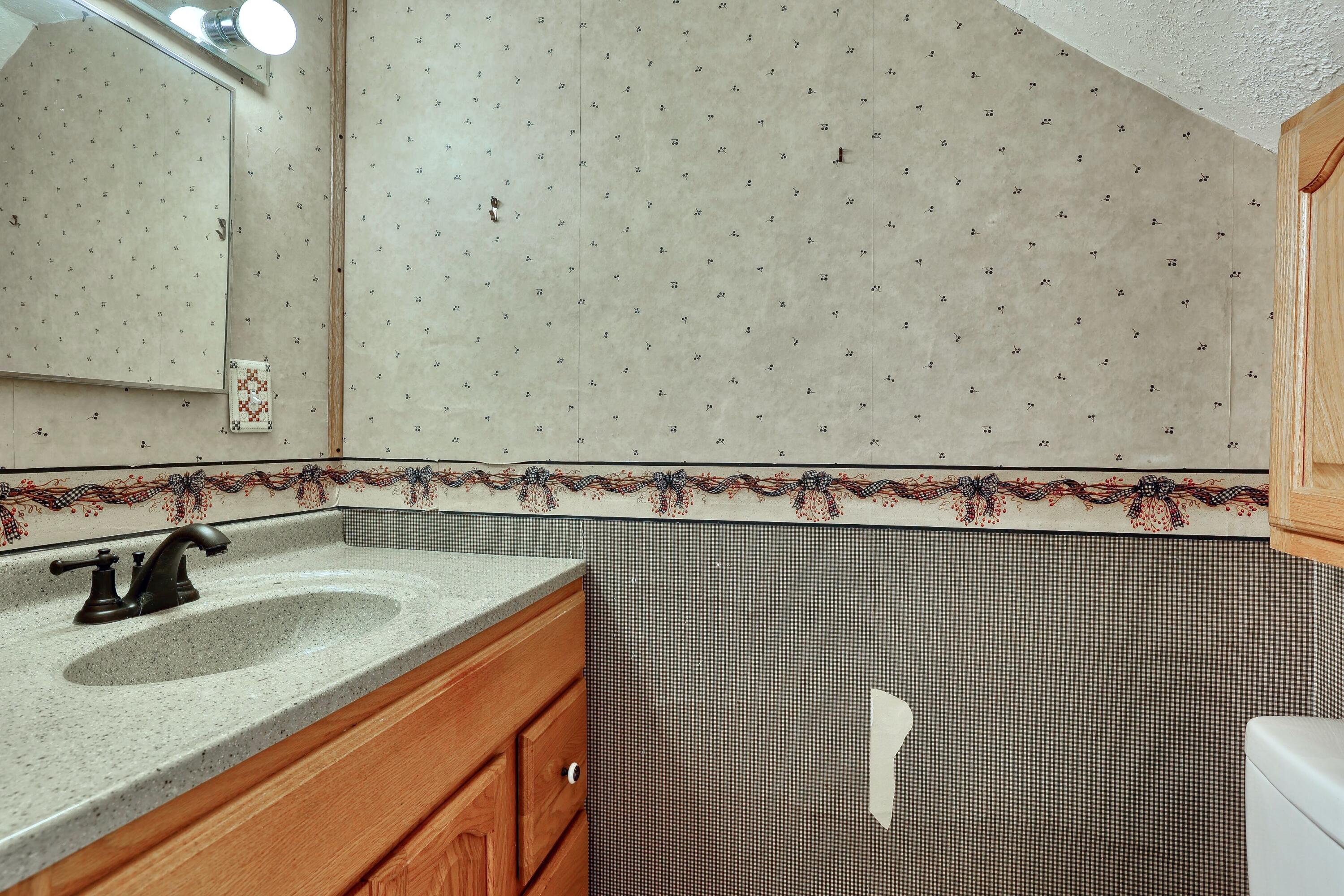 9506 County Rd D Belmont, WI 54909 - Photo 20 of 56 00 - 21