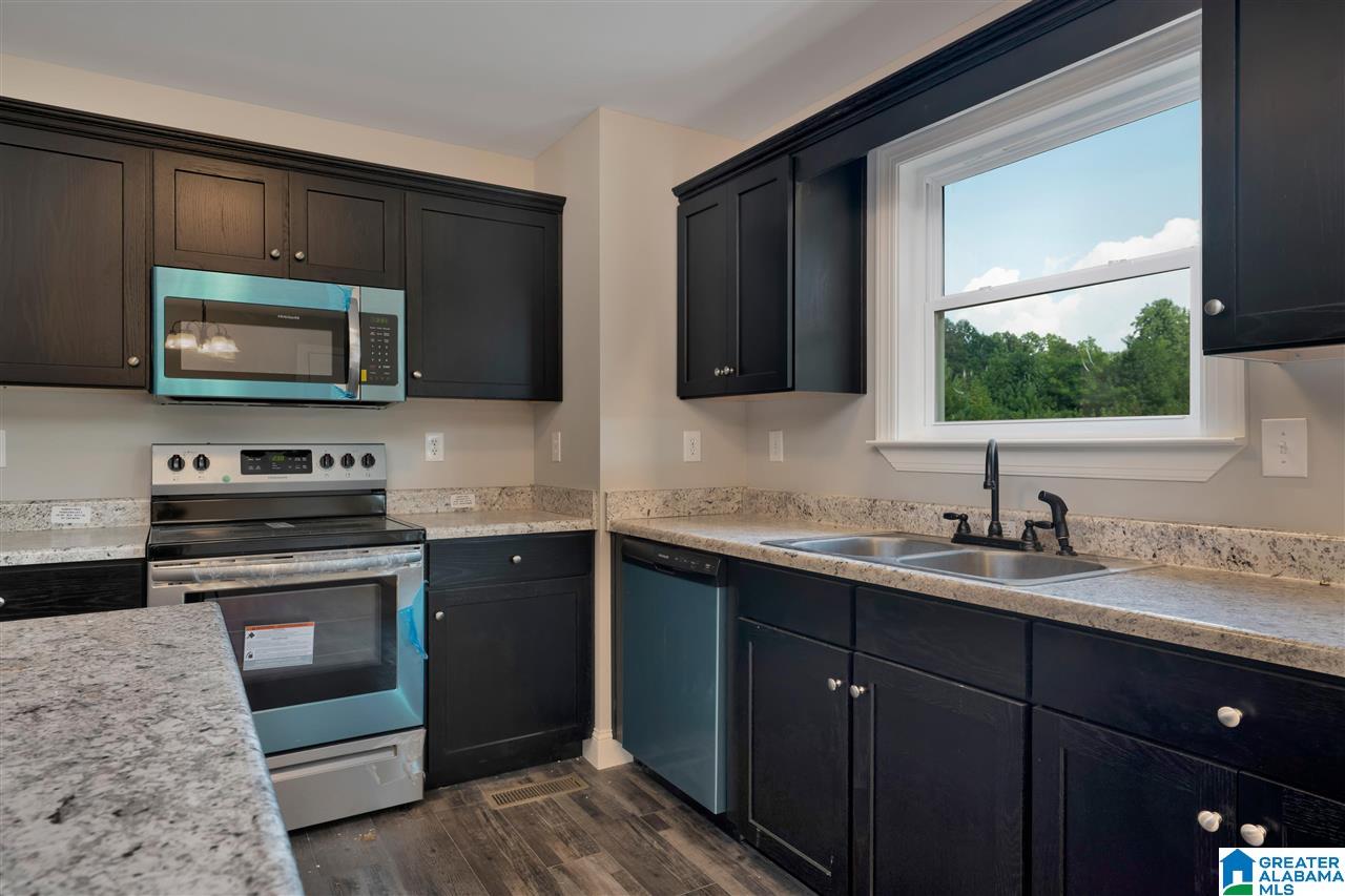 2764 Oscar Bradford Road Hayden, AL 35079 - Photo 12 of 24