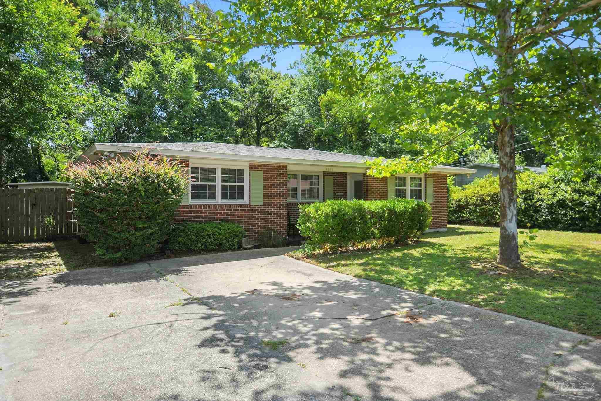 6160 Keating Road Pensacola, FL 32504 - Photo 3 of 31 Gallery Image 3