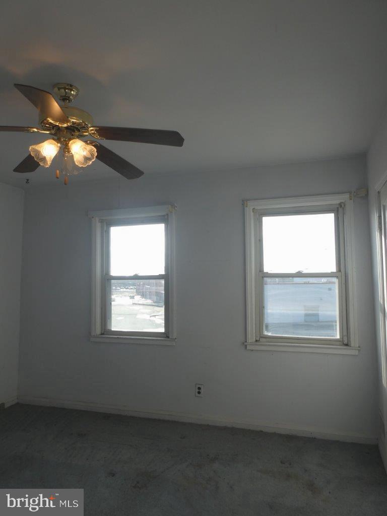 6824 Broening Road Baltimore, MD 21222 - Photo 16 of 33