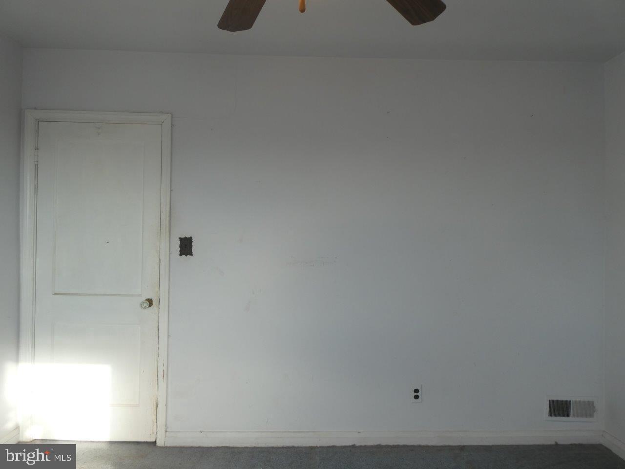 6824 Broening Road Baltimore, MD 21222 - Photo 18 of 33