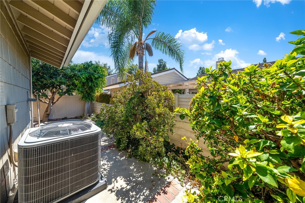 12 Primrose Irvine, CA 92604 - Photo 51 of 75