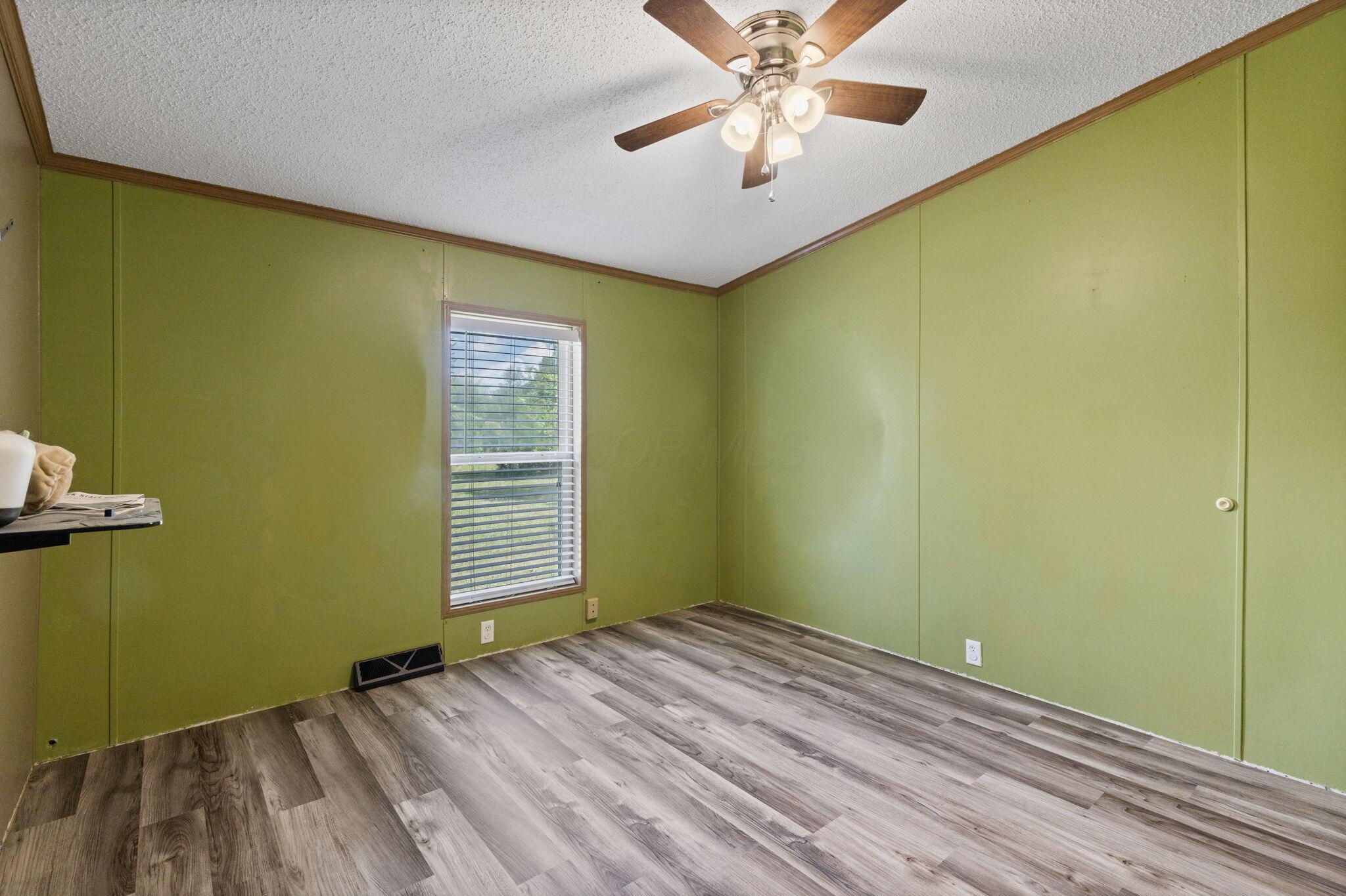 527 Jadwin Road Kingston, OH 45644 - Photo 9 of 21 1000001659