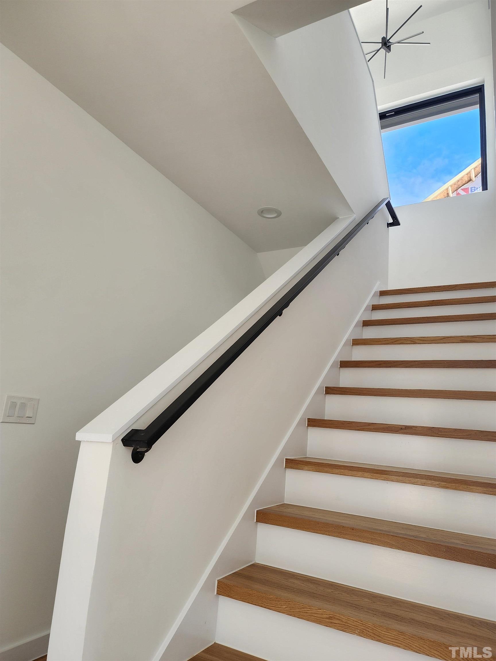 1203 East Lane Street Raleigh, NC 27601 - Photo 10 of 24 a view of entryway