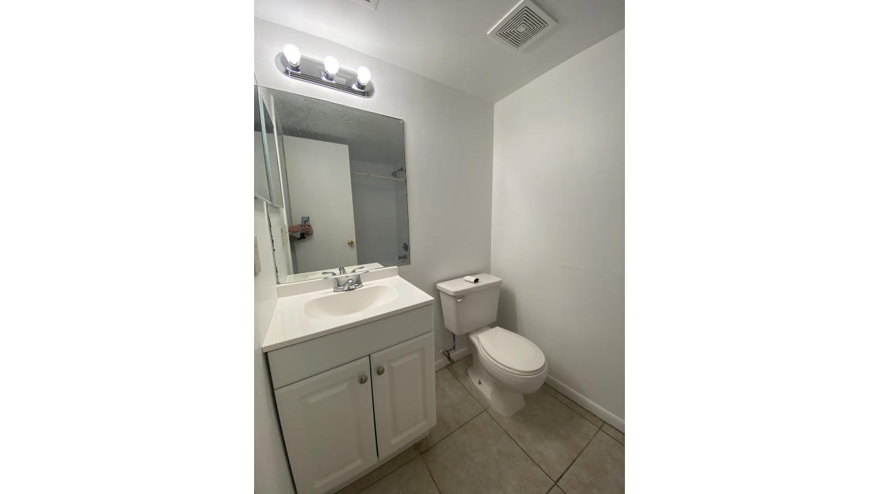 3410 Foxcroft Road, Unit 206 Miramar, FL 33025 - Photo 22 of 25 22