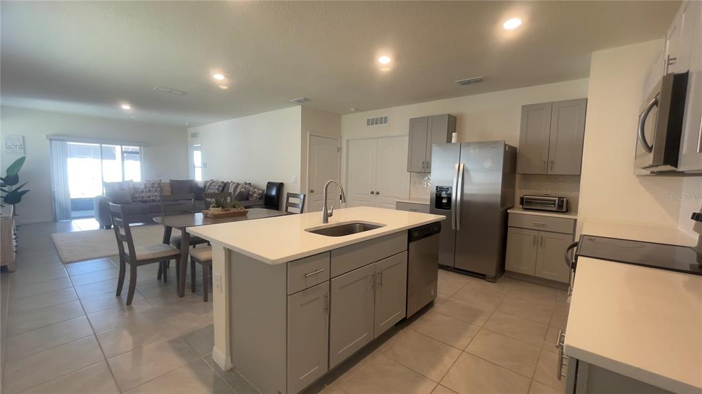 1613 Heart Bar Road Kissimmee, FL 34744 - Photo 9 of 32 Gallery Image 9