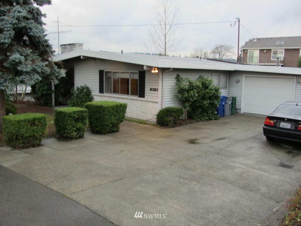 1010 North 33rd Street Renton, WA 98056 - Photo 1 of 1