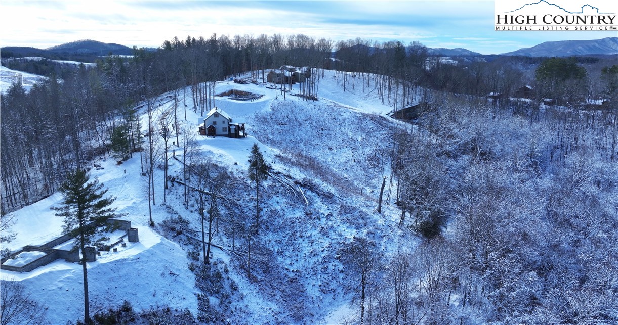 56 Autumn Leaf Way Crumpler, NC 28617 - Photo 21 of 44