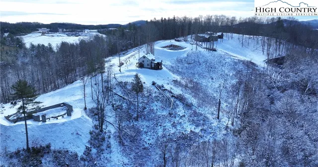 $1,575,000 | 56 Autumn Leaf Way, Crumpler, NC 28617