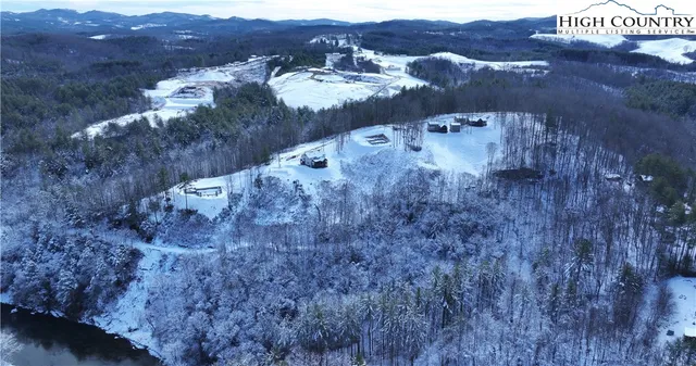 $1,575,000 | 56 Autumn Leaf Way, Crumpler, NC 28617