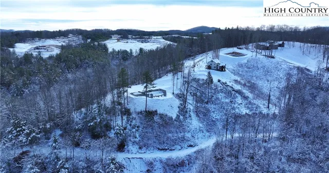 $1,575,000 | 56 Autumn Leaf Way, Crumpler, NC 28617