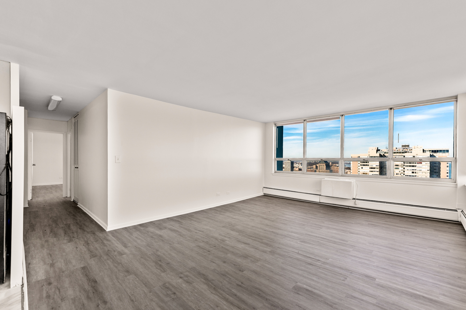 6171 North Sheridan Road, Unit 23112312 Chicago, IL 60660 - Photo 28 of 48