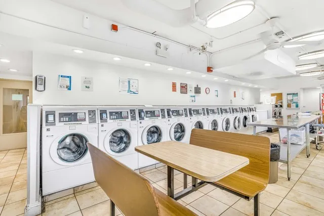 $450,000 | 6171 North Sheridan Road, Unit 23112312, Chicago, IL 60660