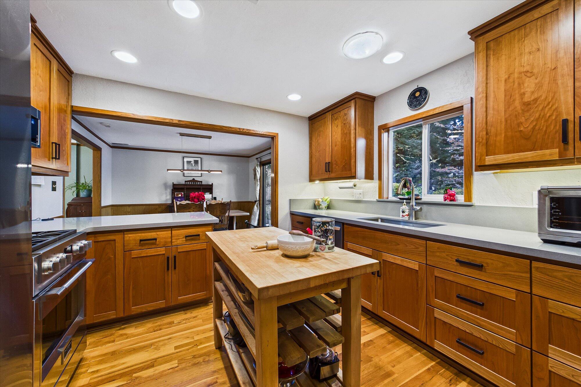 2099 Fickle Hill Road Arcata, CA 95521 - Photo 17 of 53