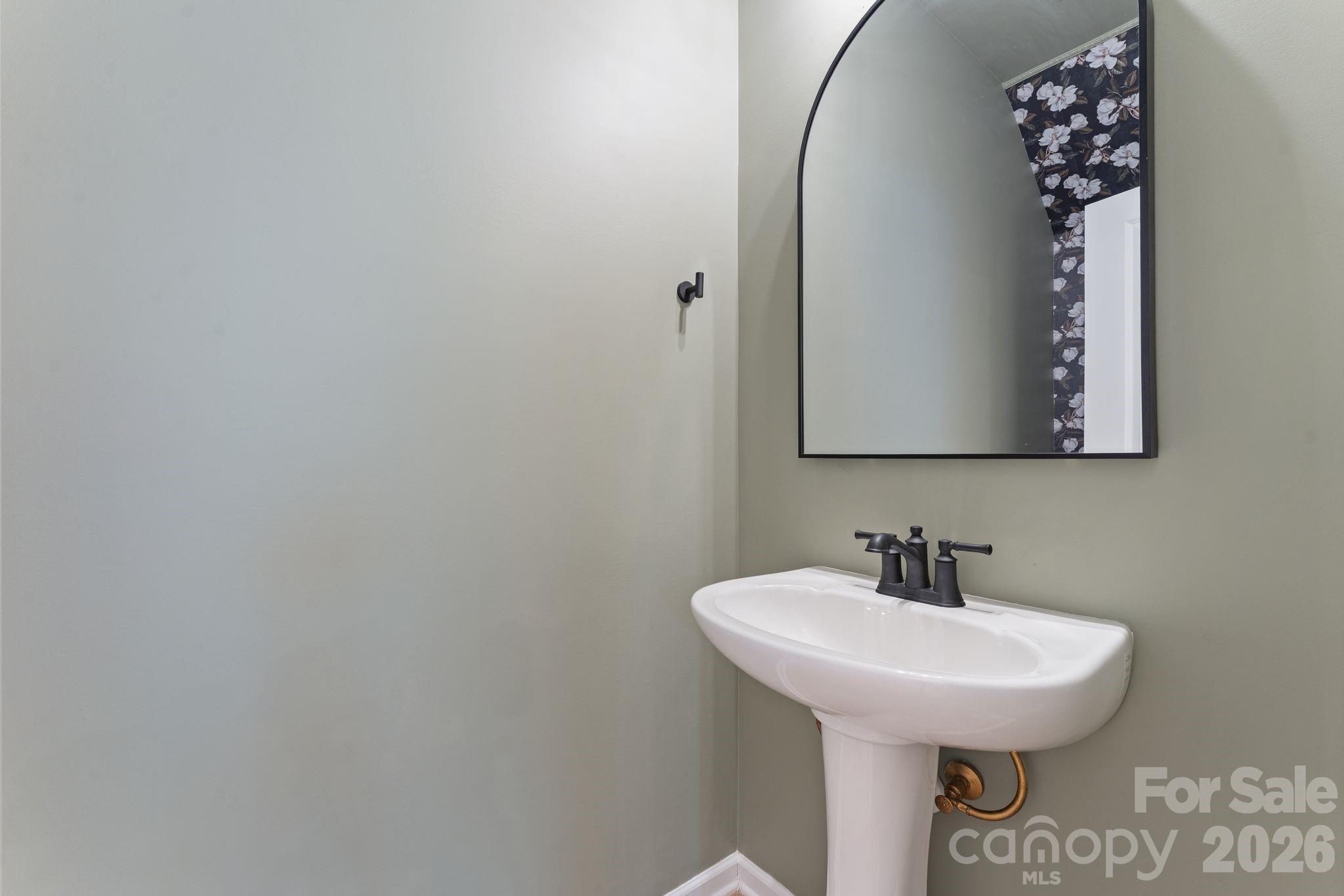 230 Quinn Road, Unit 21 Matthews, NC 28104 - Photo 33 of 39