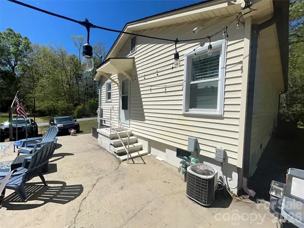 $465,000 | 110 9th Street, Black Mountain, NC 28711