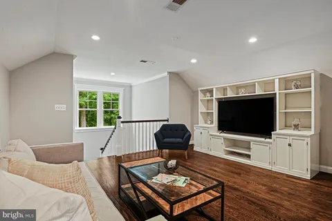 $3,599,000 | 248 Springvale Road, Great Falls, VA 22066