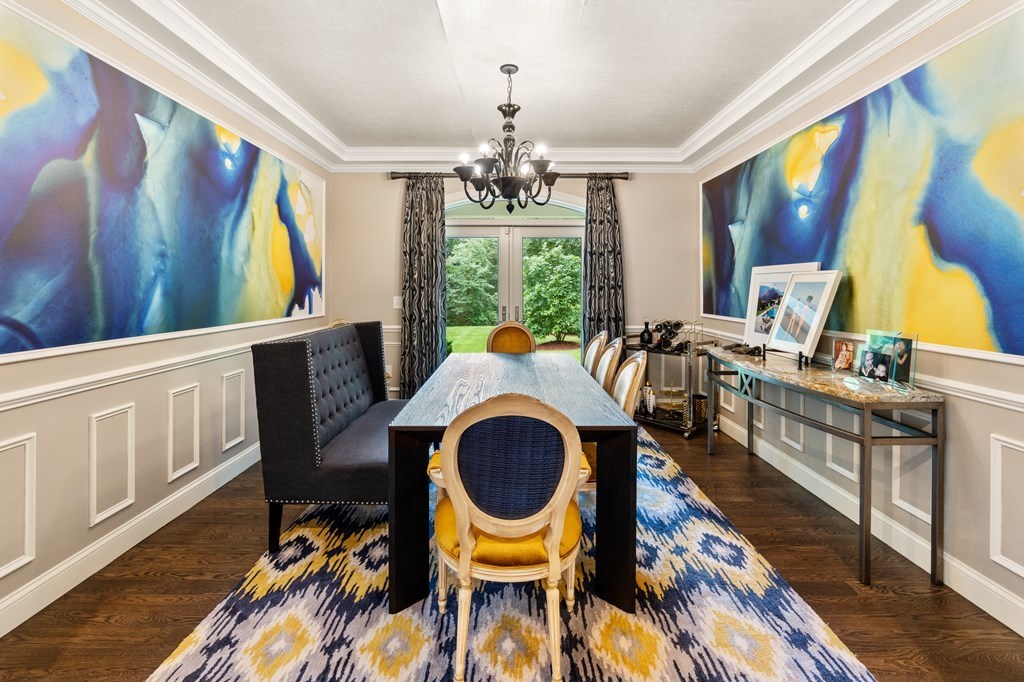 25 Westcliff Road Weston, MA 02493 - Photo 5 of 19 a view of a bedroom with furniture and a tub