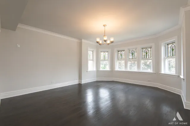 $2,200 | 1820 Gunderson Avenue, Unit 2, Berwyn, IL 60402