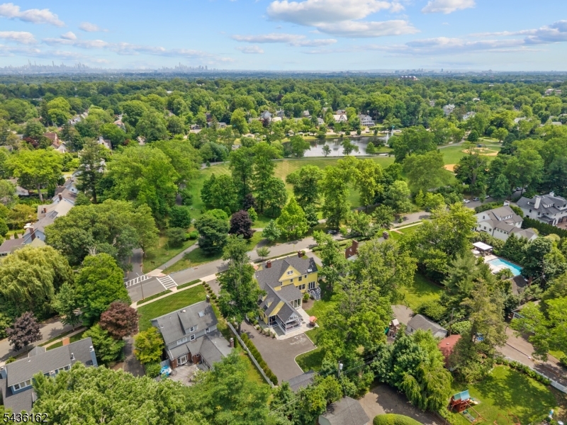 48 Edgemont Road Montclair, NJ 07042 - Photo 50 of 50 Gallery Image 50